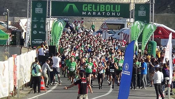 2021/09/gelibolu-maratonu-6nci-kez-kosuldu-aa3d53b36b5f-12.jpg