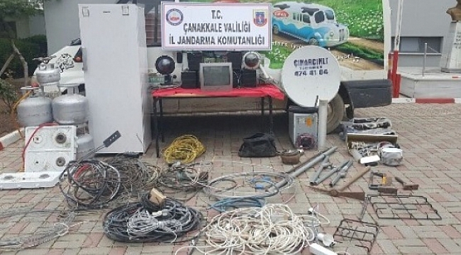 Çanakkale'de 8 Ayrı Hırsızlık Olayına Karışan 4 Kişi Tutuklandı