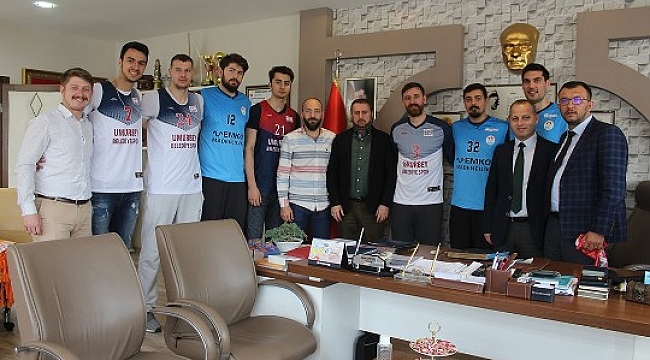 Umurbey Belediyespor Yeni Transferlerini Tanıttı