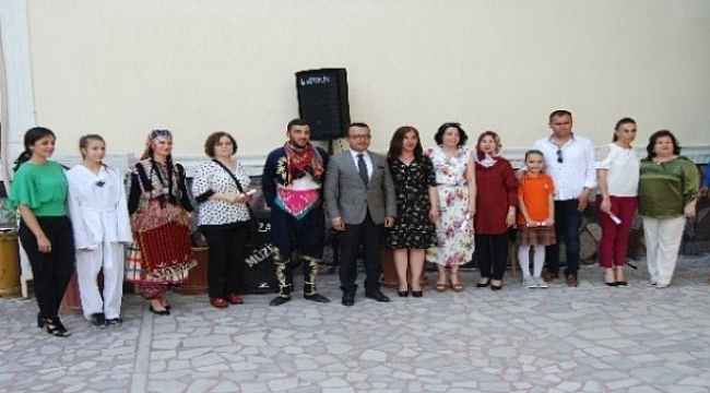 Bayramiç Halk Eğitim Merkezi'nde Eğitim Şenliği