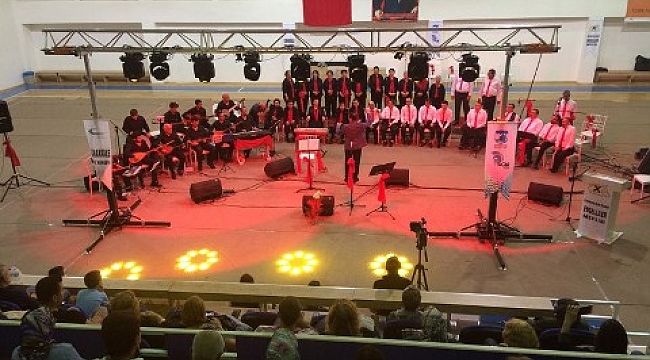 Engeller Korosundan Müzik Ziyafeti