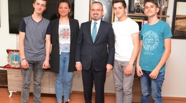 Kosovalı Çanakkale Gazisinin Torunları Turan'ın Misafiri Oldu