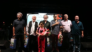 Enver Aysever ve Grup Gündoğarken Kepezlilere Unutulmaz Bir Akşam Yaşattı