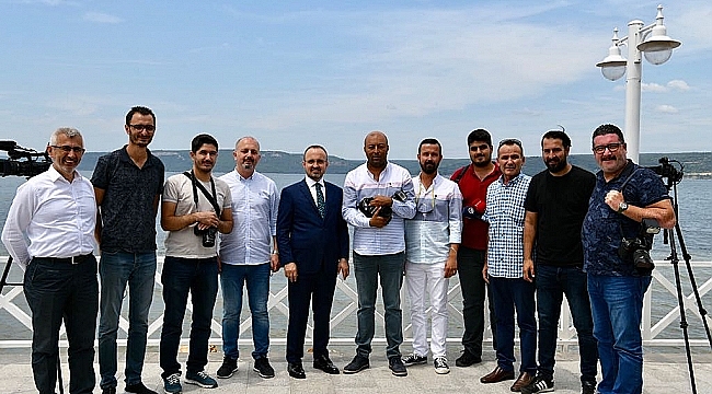 AK Parti Grup Başkanvekili Bülent Turan “İfade Ve Basın Özgürlüğü Demokrasilerin En Temel Unsurudur”