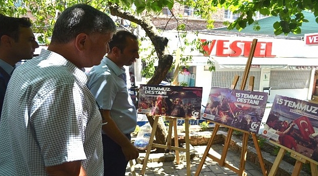 Ayvacık’ta 15 Temmuz Şehitleri anısına resim sergisi