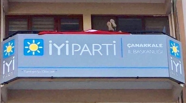 Başkan Yıldız’dan Türk bayraklı tepki