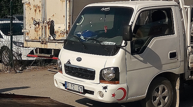 Çanakkale'de aracı kurşun yağmuruna tuttular