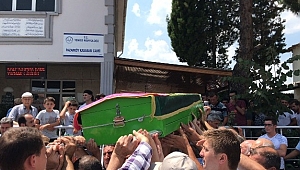 Çayda boğularak hayatını kaybeden sağlık öğrencisi toprağa verildi