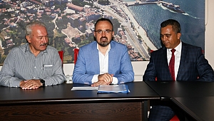 Turan, Lapseki Belediyesi’nin Kadrolu İşçilerine; ‘’Sizler Burada Bizim Elimiz Ayağımızsınız”