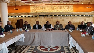 Bangladeş Kurtuluş Savaşı İşleri Bakanı AKM Mozammel Huq Çanakkale'de