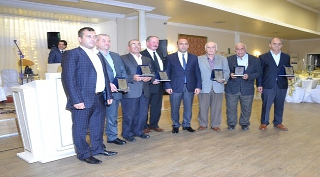 Biga'da muhtarlar yemekte bir araya geldi