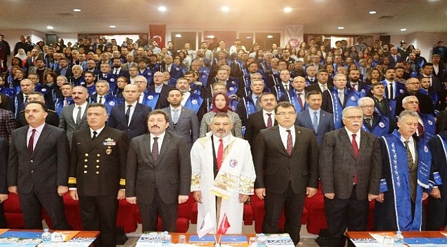 ÇOMÜ 2018-2019 Akademik Yıl Açılış Töreni yapıldı