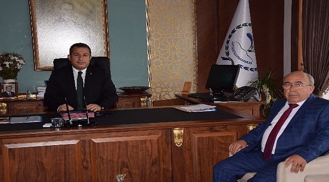 Lapseki'de 19 Ekim ‘Muhtarlar Günü' kutlamaları