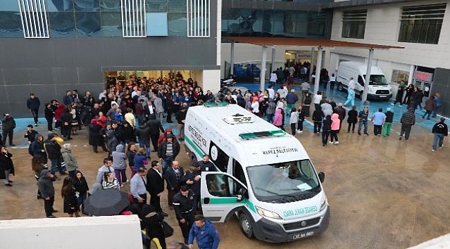 Kocasının katlettiği hemşireye çalıştığı hastanede hazin tören