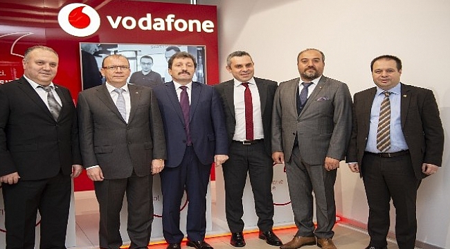 TOBB ve Vodafone'dan KOBİ'lerin dijitalleşmesi yolunda güç birliği
