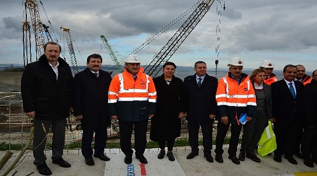 Ulaştırma Bakanı Turhan, 1915 Çanakkale Köprüsü'nü inceledi