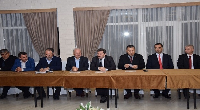 Vali Tavlı, Köylere Hizmet Götürme Birliğinin Olağanüstü Toplantısına katıldı