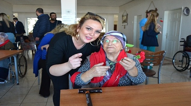 Biga ADD huzurevi sakinlerini ziyaret etti