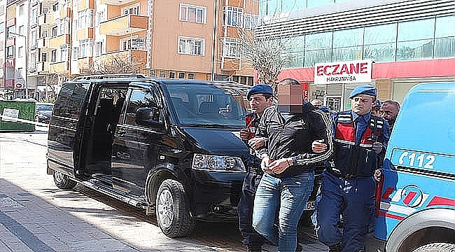 ÇANAKKALE'DE SİLAHLI GASP YAPAN SOYGUNCULAR YAKALANDI!