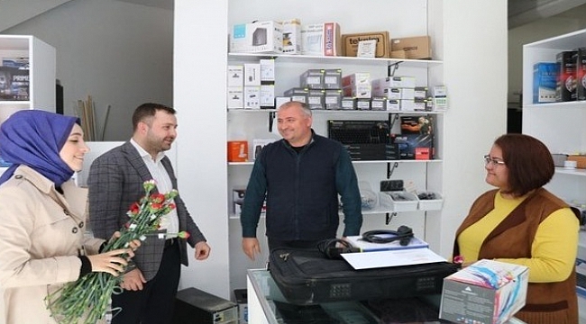 Ezine'de 8 Mart Dünya Kadınlar Günü kutlandı