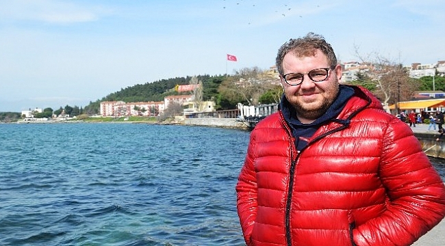 Kurtuldu: “Çanakkale'de tiyatro salonunu olmayışı gerçekten acı verici”