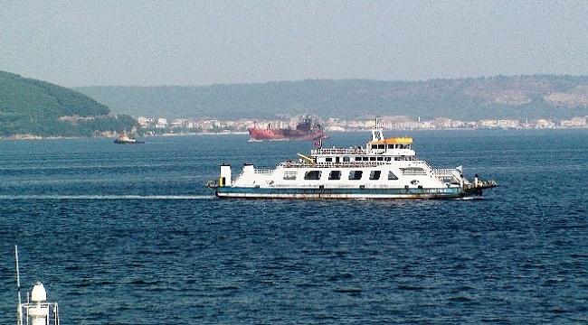 36 millik Çanakkale Boğazı'nı 8 saatte geçti