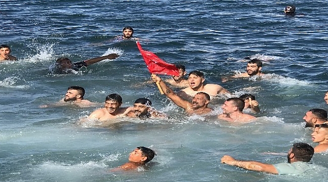 Çanakkale'de 10 yıl aradan sonra yağlı direk yarışması