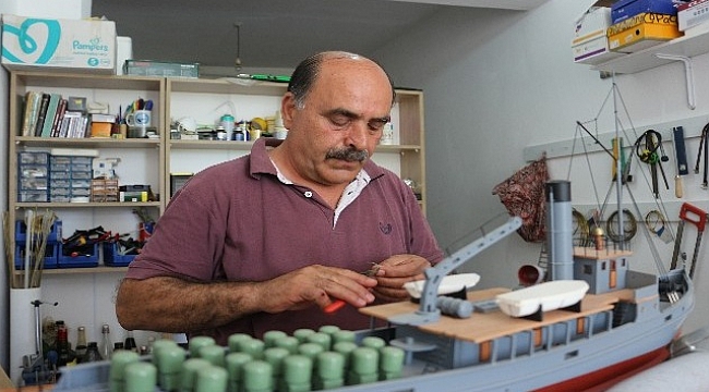 Nusret Mayın Gemisinin ahşaptan kopyasını yaptı