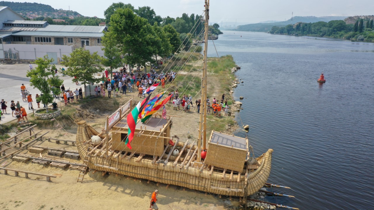 Antik dönemin izlerini taşıyan 'Abora-IV' Çanakkale’ye geliyor