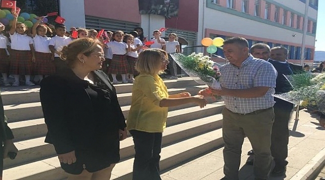 Ayvacık'ta İlköğretim Haftası kutlandı