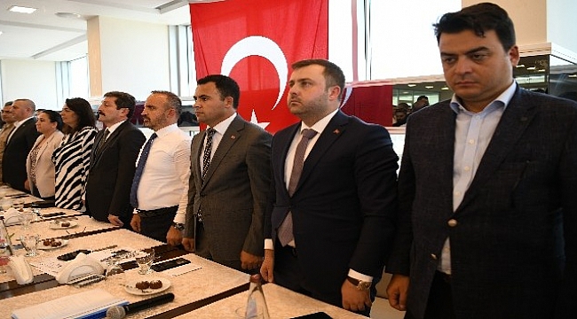 Bülent Turan: “O Annelere Destek Olmak Sizi AK Partili Yapmaz,İnsan Yapar”