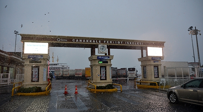 Çanakkale Boğazı transit gemi geçişlerine kapatıldı