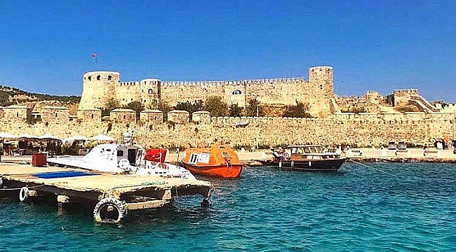 Bozcaada'da konaklama tesislerinin faaliyetleri geçici olarak durduruldu