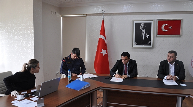 Ezine'de koronavirüs tedbirleri toplantısı