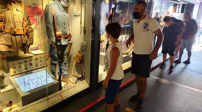 Çanakkale Savaşları Mobil Müzesi Ezine'de