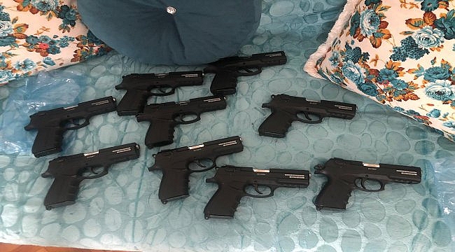 Tekirdağ'da 12 ruhsatsız silah ele geçirildi
