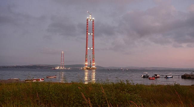 "1915 Çanakkale Köprüsü"nün güney yönlü geçici çalışma halatı montajı tamamlandı