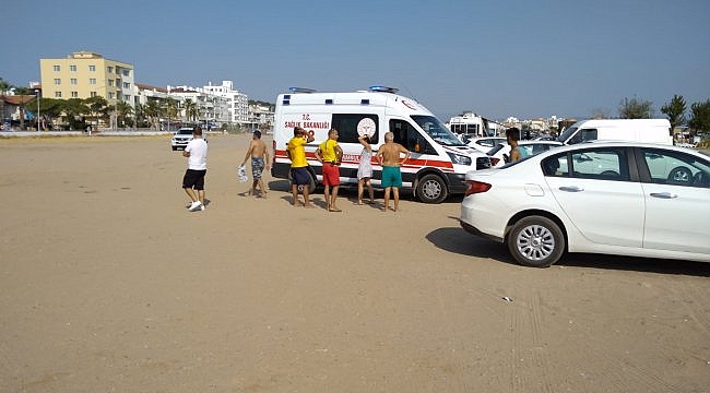 Ayvalık'ta denizde yüzerken boğulma tehlikesi geçiren kadın kurtarıldı