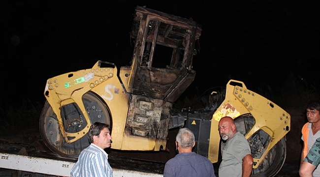 Çanakkale'de iş makinesi yandı