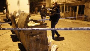 Çanakkale'de çöp konteynerine terk edilen bebek hayatını kaybetti