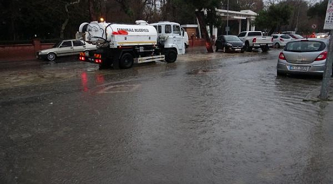Çanakkale'de beklenen yağmur başladı