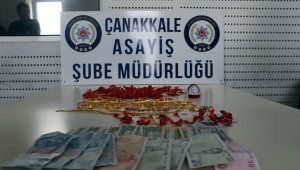 Küçük kızı, FETÖ tehdidiyle kandırıp, 300 bin liralık altını çaldı