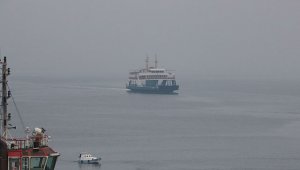 Çanakkale Boğazı, yoğun 'kar' nedeniyle 'gemi' geçişlerine kapatıldı