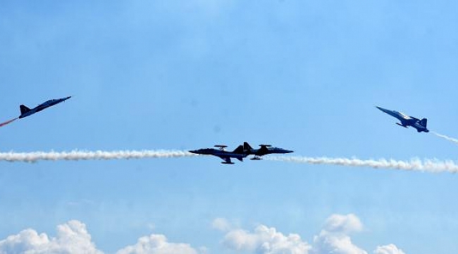 Çanakkale Deniz Zaferi'nin 106'ncı yılı kutlanıyor