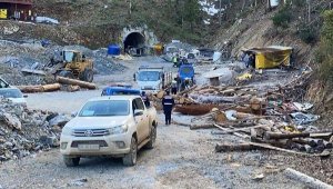 Çanakkale'de maden ocağı çöktü, bir işçi göçük altında