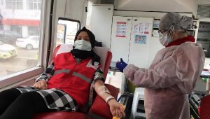 Gelibolu'da 3 günde Kızılay'a 158 ünite kan bağışı