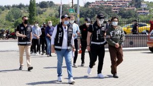 Çanakkale merkezli FETÖ operasyonunda 30 şüpheli adliyede