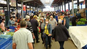 Çanakkale'de pazar yerinde tedirgin eden görüntü