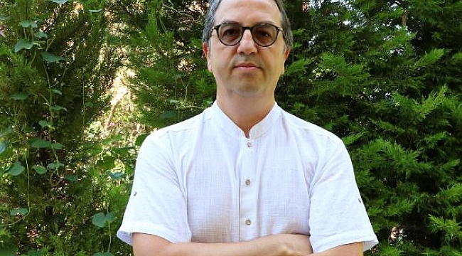 Bilim Kurulu Üyesi Şener: Öğrenciyle temaslı tüm gruplar çift doz aşı olmalı