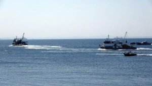 Çanakkale'de balıkçılar 'Vira bismillah' diyerek denize açıldı